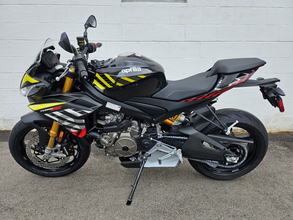 2027 Aprilia Tuono 660 Factory - Image 6