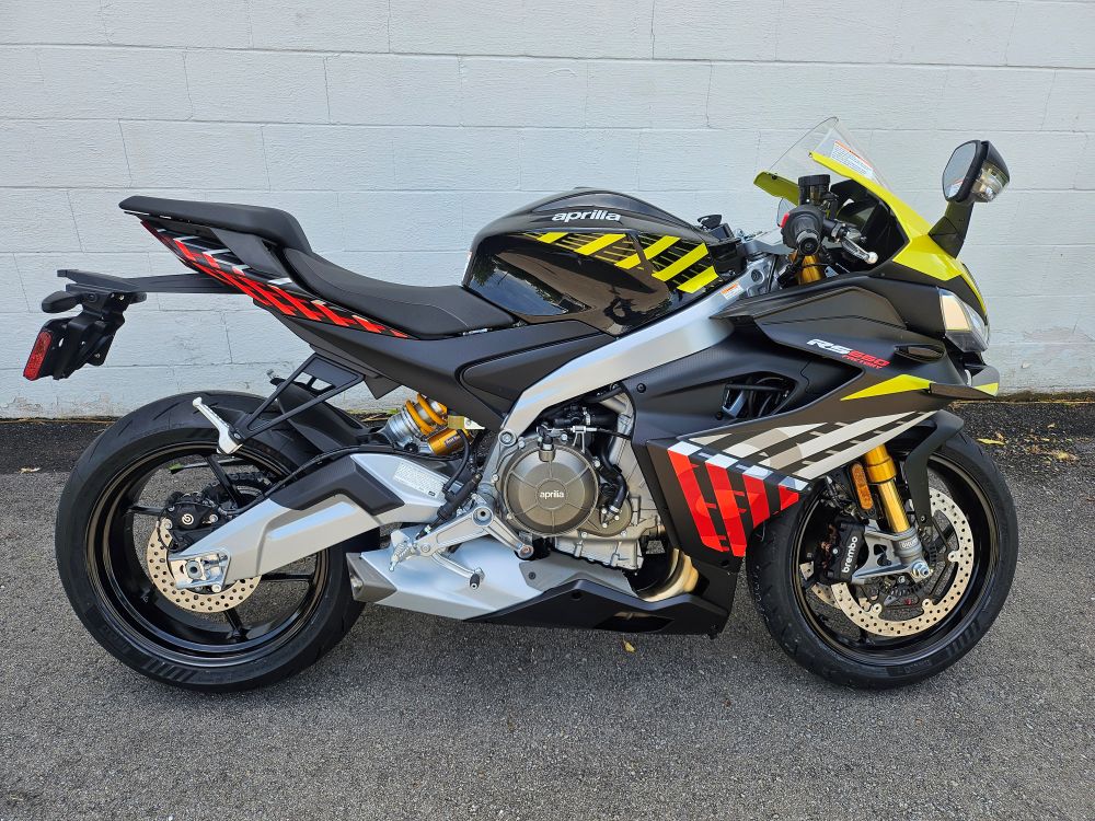 2027 Aprilia RS 660 Factory
