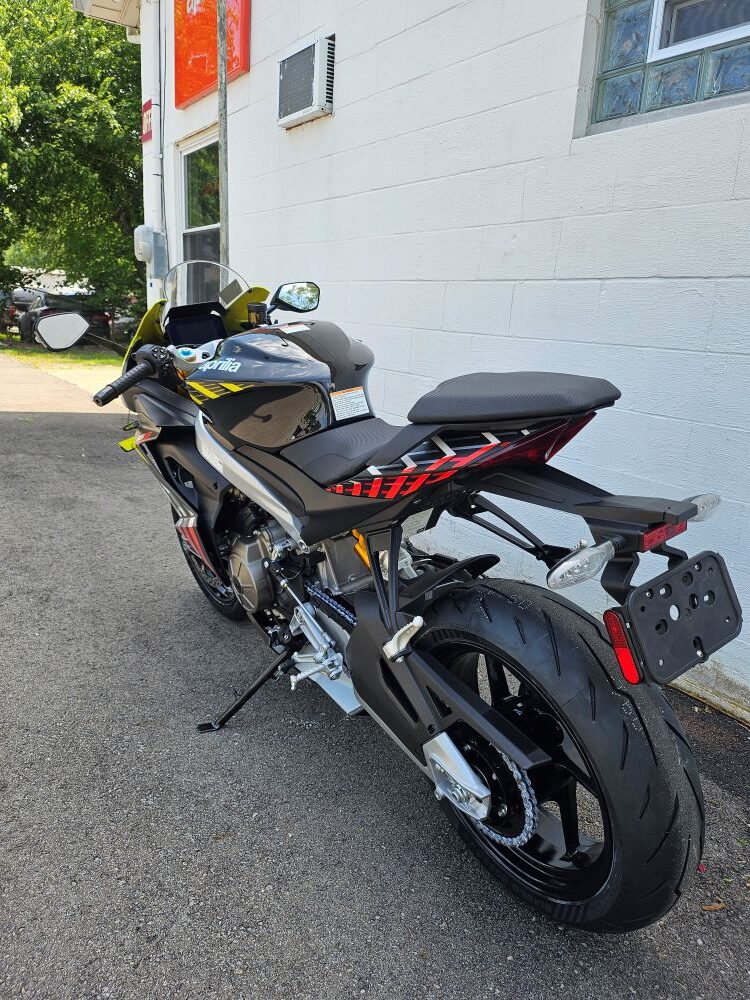 2027 Aprilia RS 660 Factory - Image 5