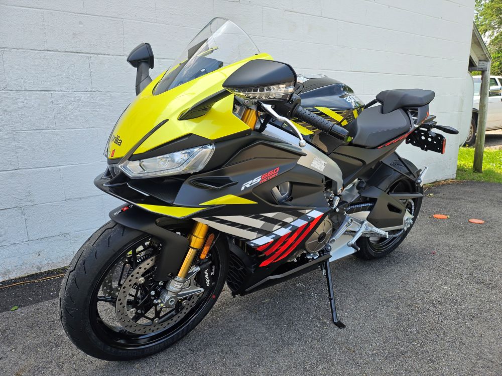 2027 Aprilia RS 660 Factory - Image 6